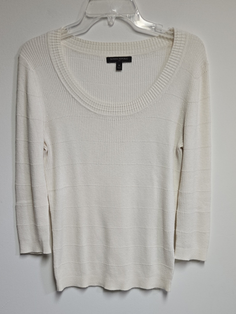 Banana Republic Off-White Scoop Neck Ribbed Knit Sweater
